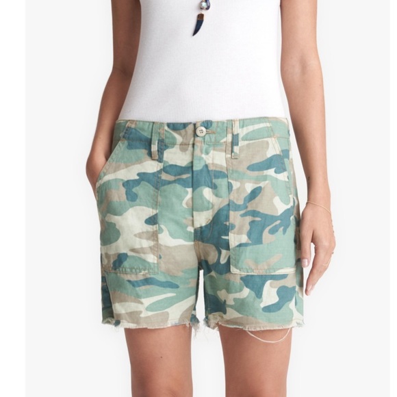 MOTHER The Shaker Chop Short in Camo - Picture 2 of 7